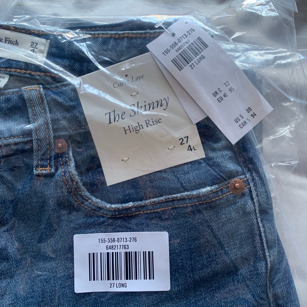 Curve love A&F jeans